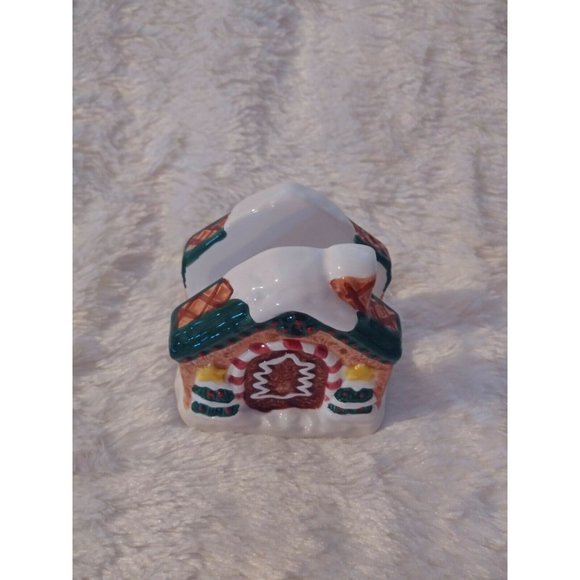 Holiday Home Earthenware Ceramic Christmas 4 Piece Tabletop Set - Picture 5 of 12